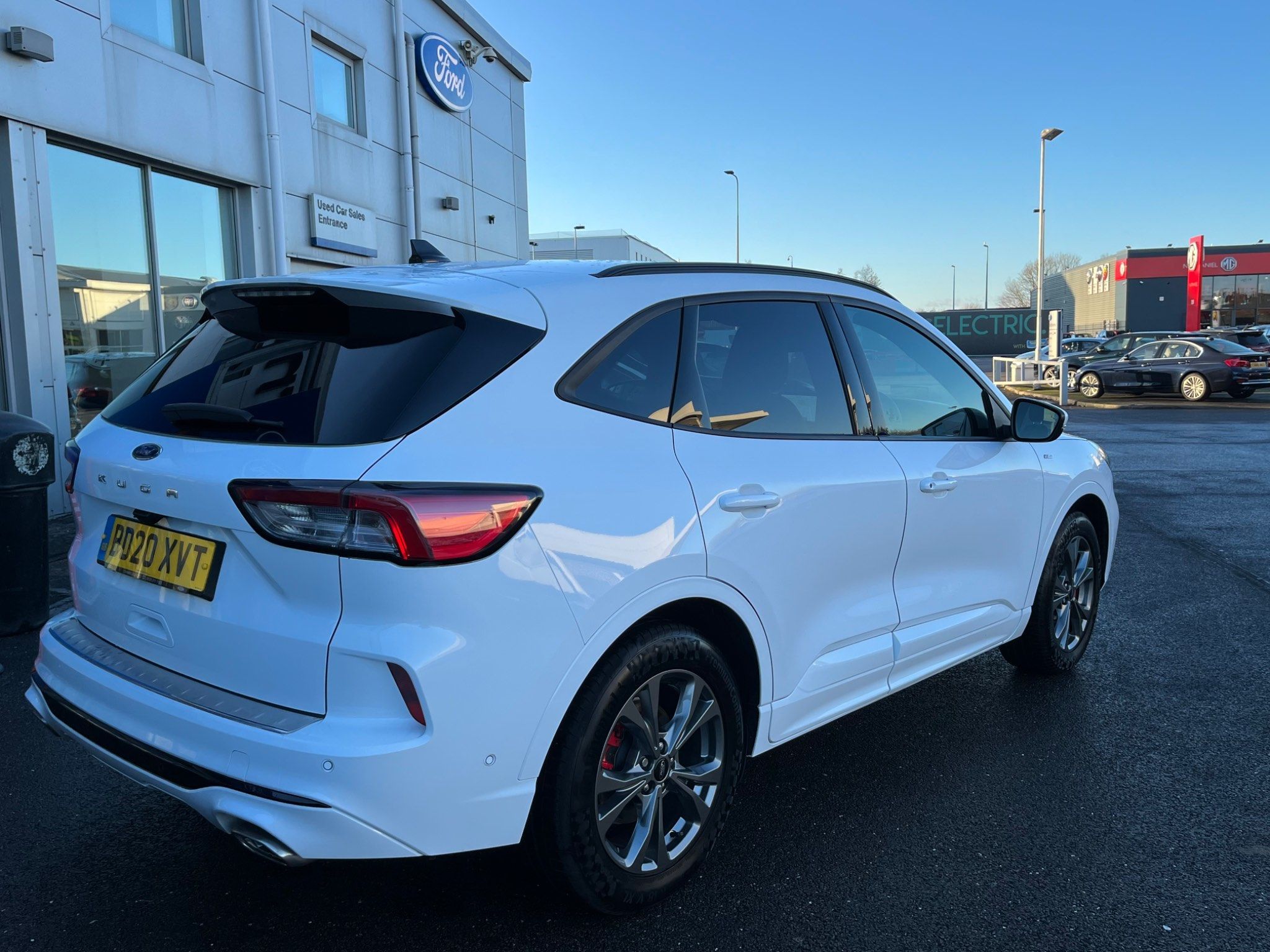 2020 Ford Kuga EcoBoost ST-Line First Edition full