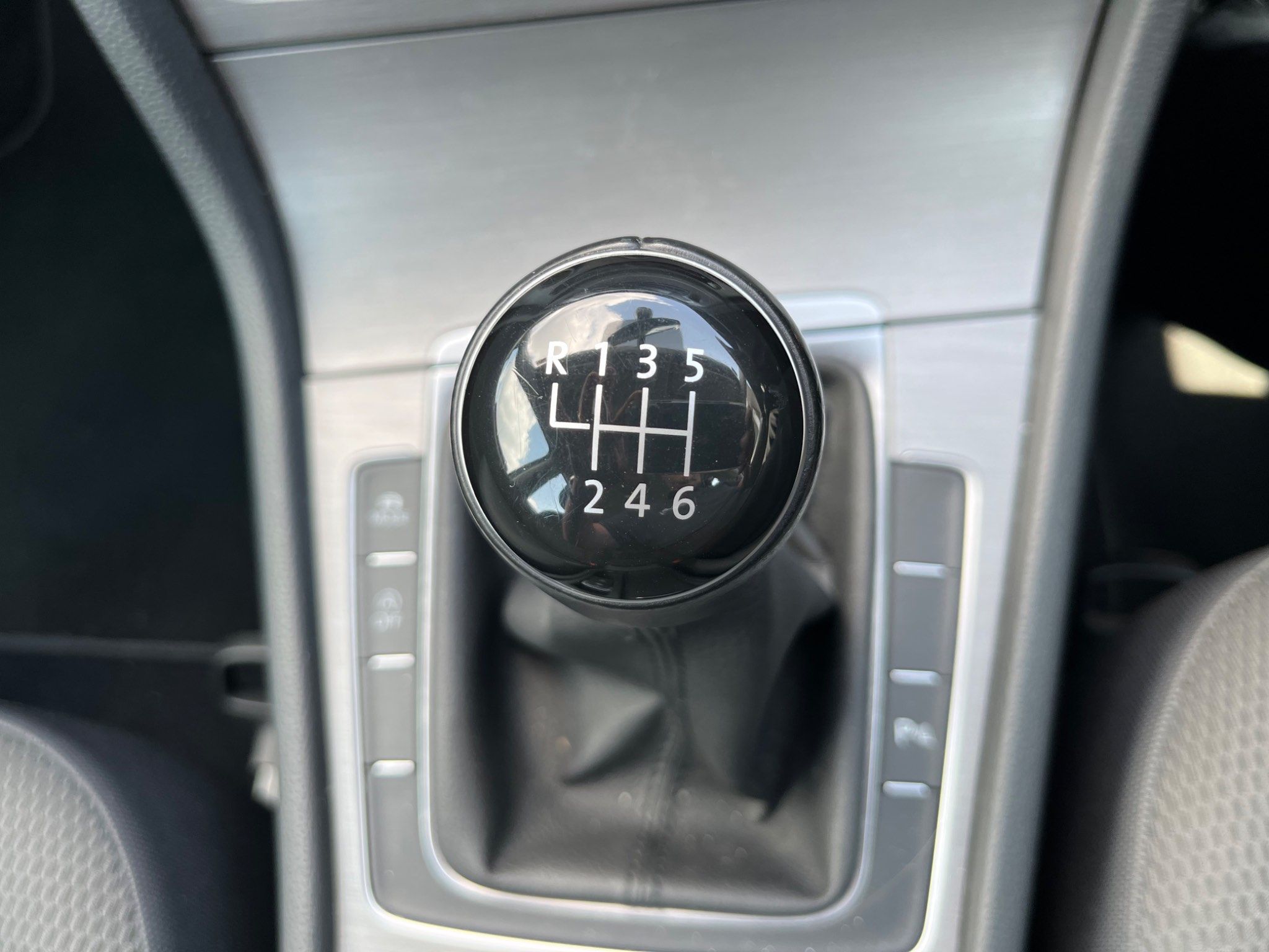 2016 Volkswagen Golf SI BlueMotion Tech Match Edition full