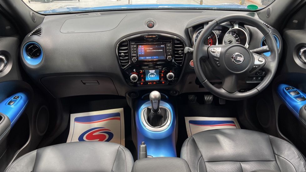 2019 Nissan Juke Tekna full
