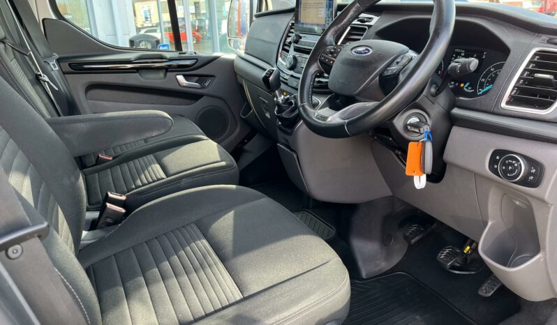 2020 Ford Transit Custom 2.0 300 EcoBlue Limited Crew Van L1 H1 Euro 6 (s/s) 5dr (6 Seat) full